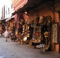 viajes-a-marruecos-desierto-para-mujeres-marrakesh-zoco